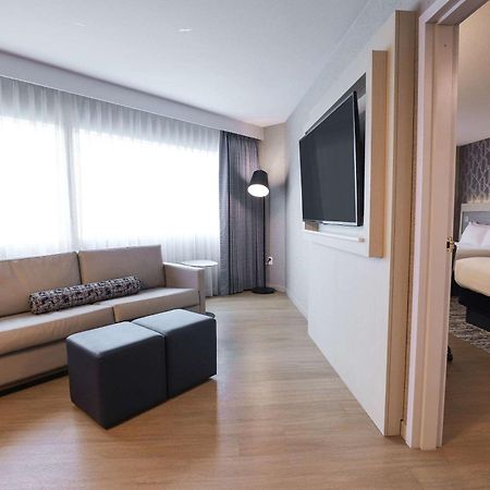 Radisson Plaza Hotel And Suites Kalamazoo Zewnętrze zdjęcie