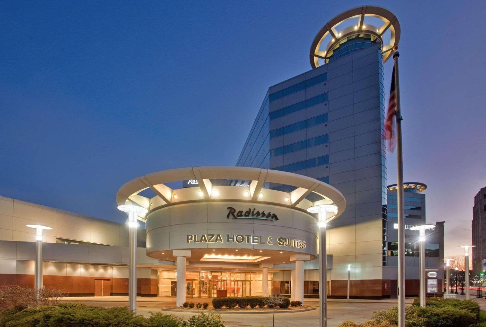 Radisson Plaza Hotel And Suites Kalamazoo Zewnętrze zdjęcie