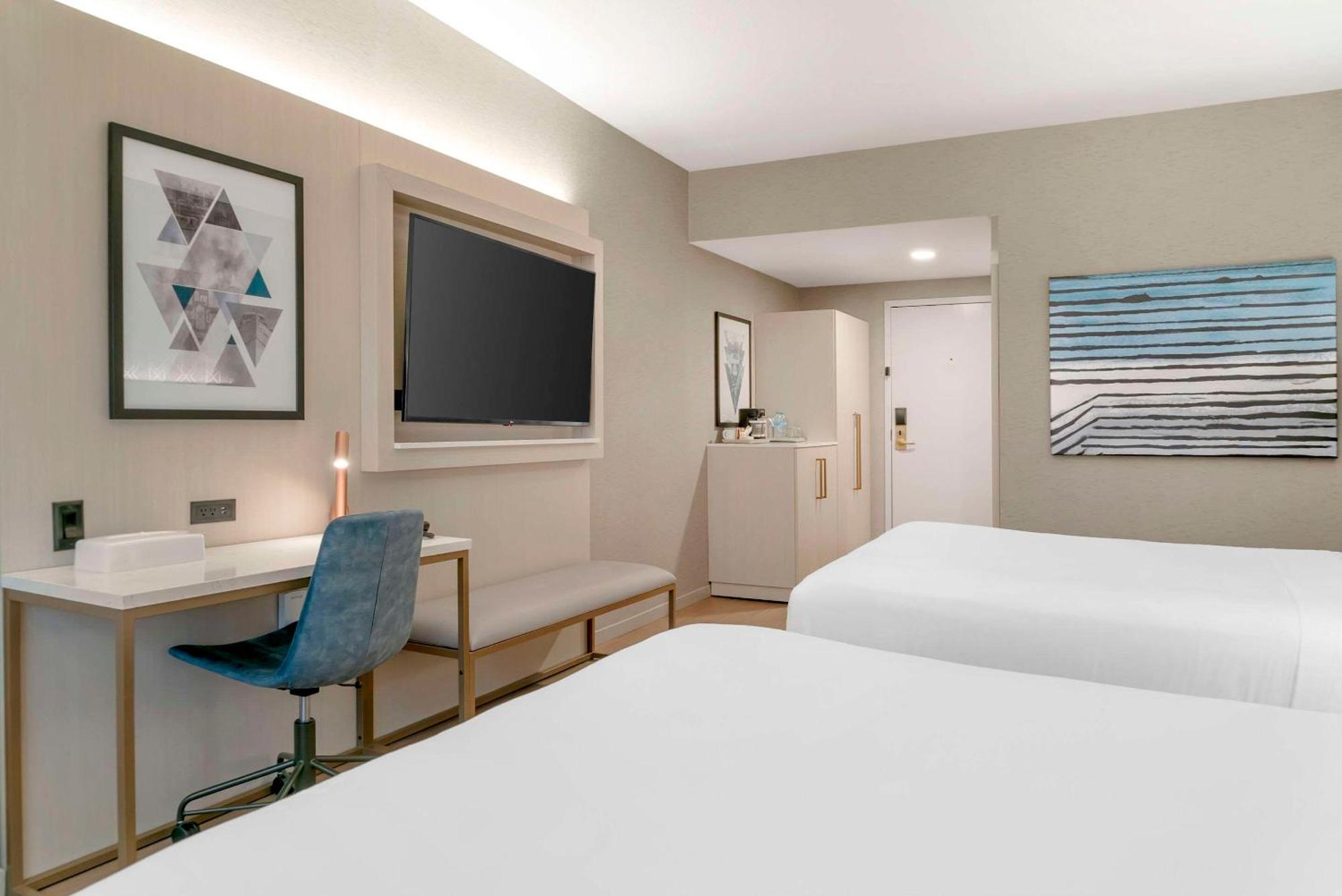 Radisson Plaza Hotel And Suites Kalamazoo Zewnętrze zdjęcie